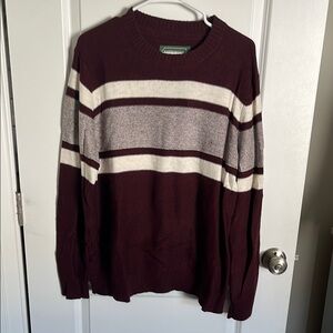 NWT America Eagle Men's Maroon and Cream Crewneck Sweater